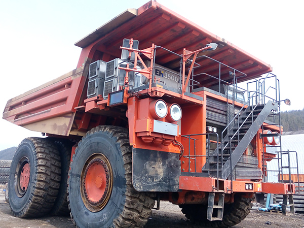 40.00R57 HA566陆安牌工程机械轮胎在俄罗斯的煤矿上展现了无与伦比的性能
